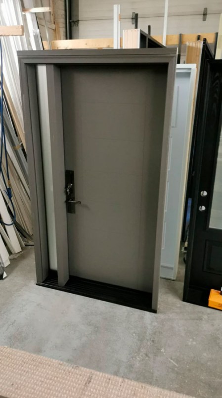 Flush door