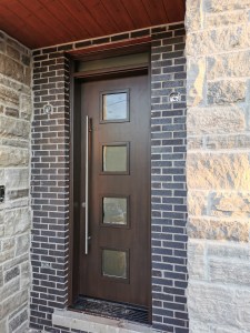 Four square stacked windows